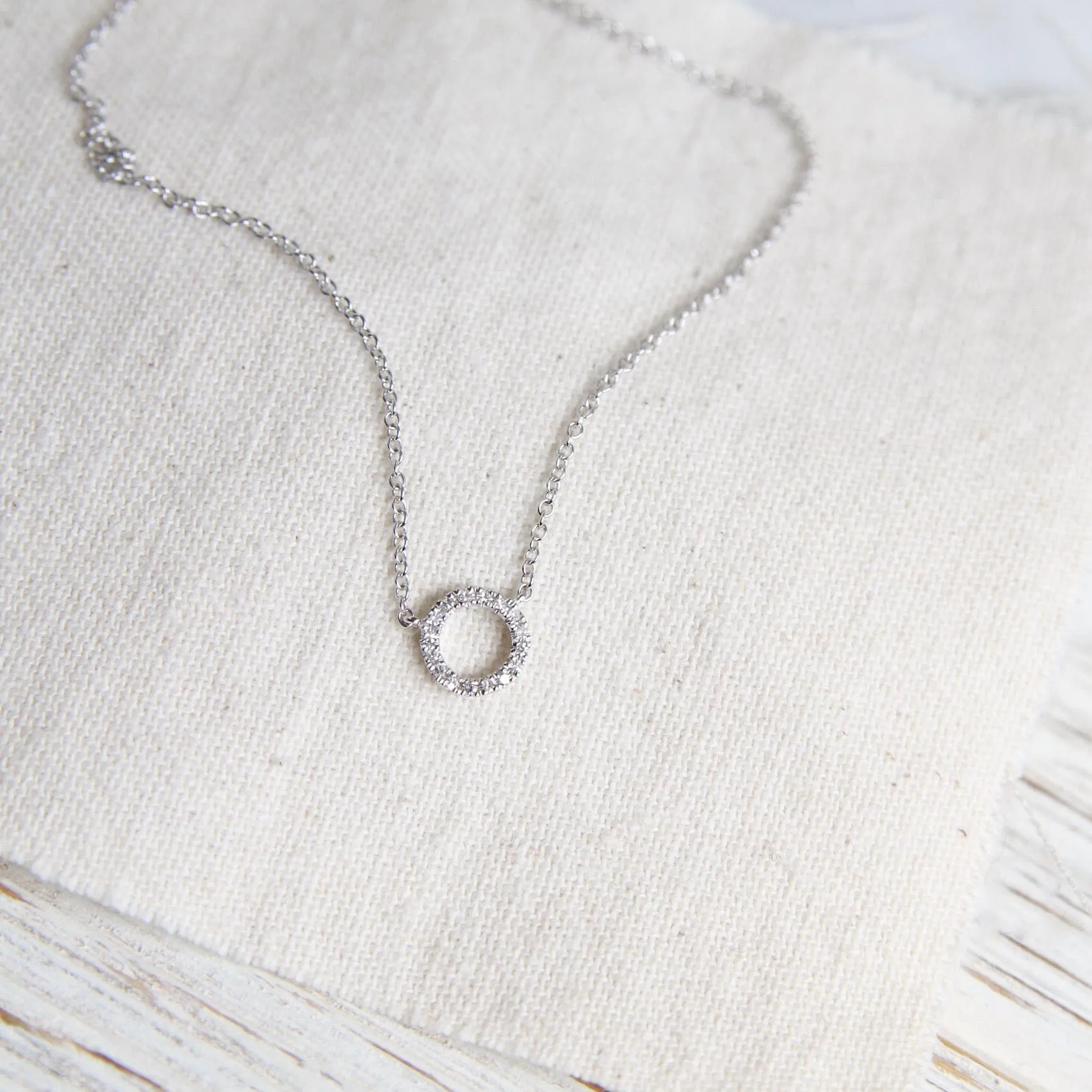 14k White Gold Small Open Circle Necklace