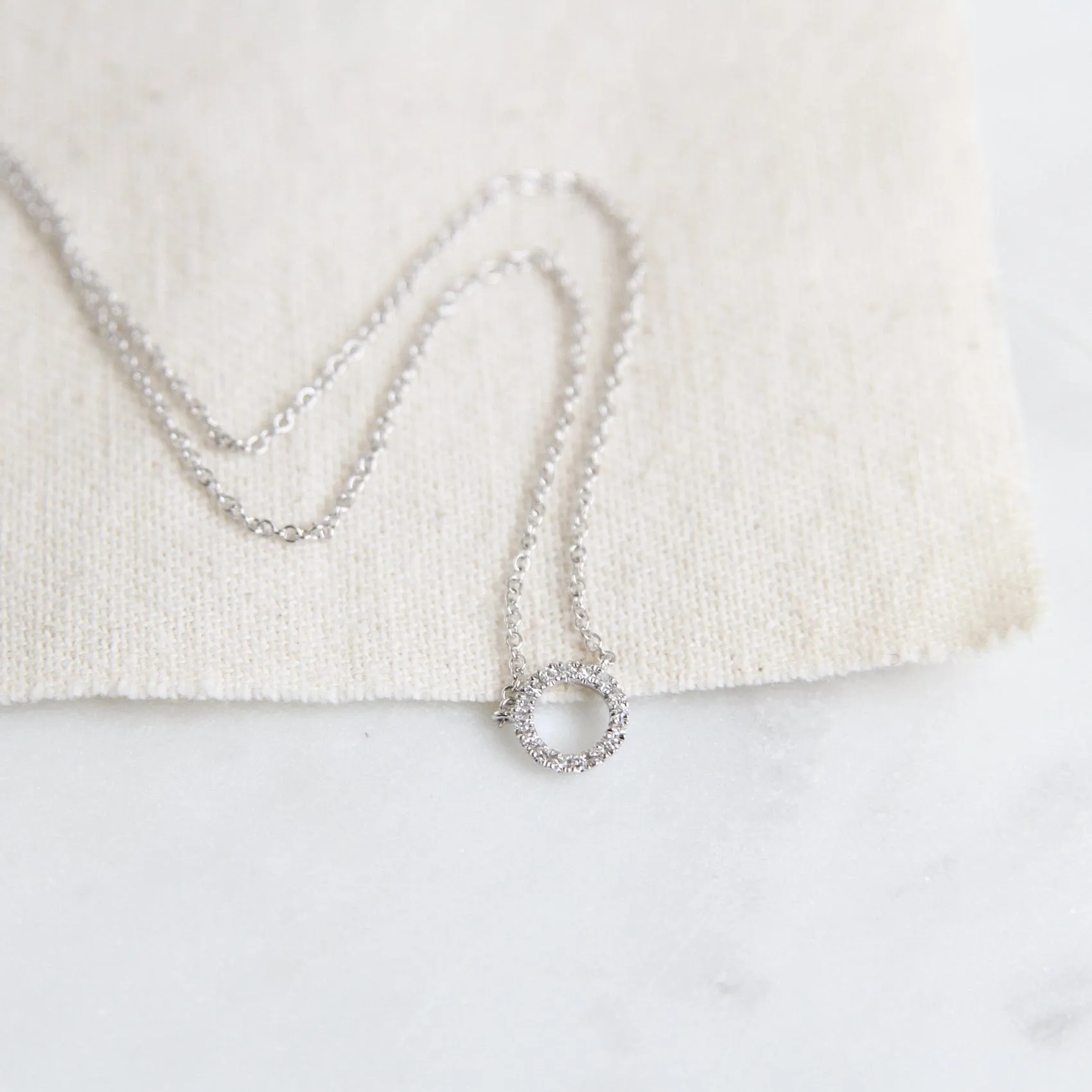 14k White Gold Small Open Circle Necklace