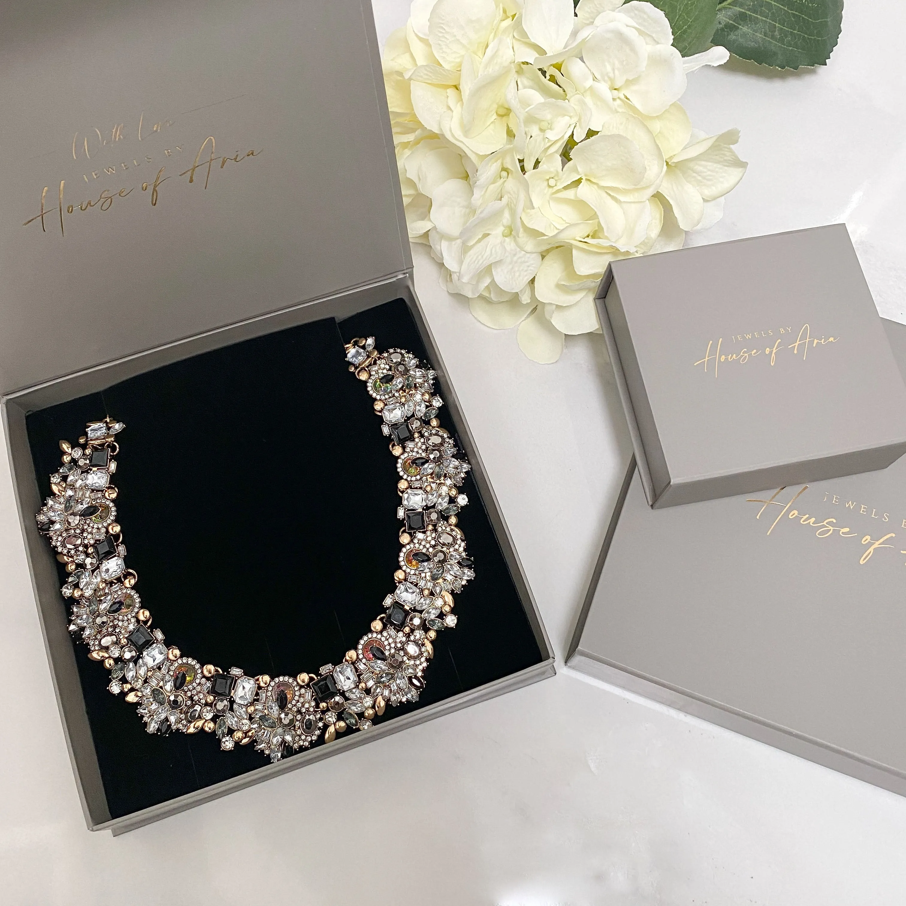 AYVA Luxury Rhinestone Choker