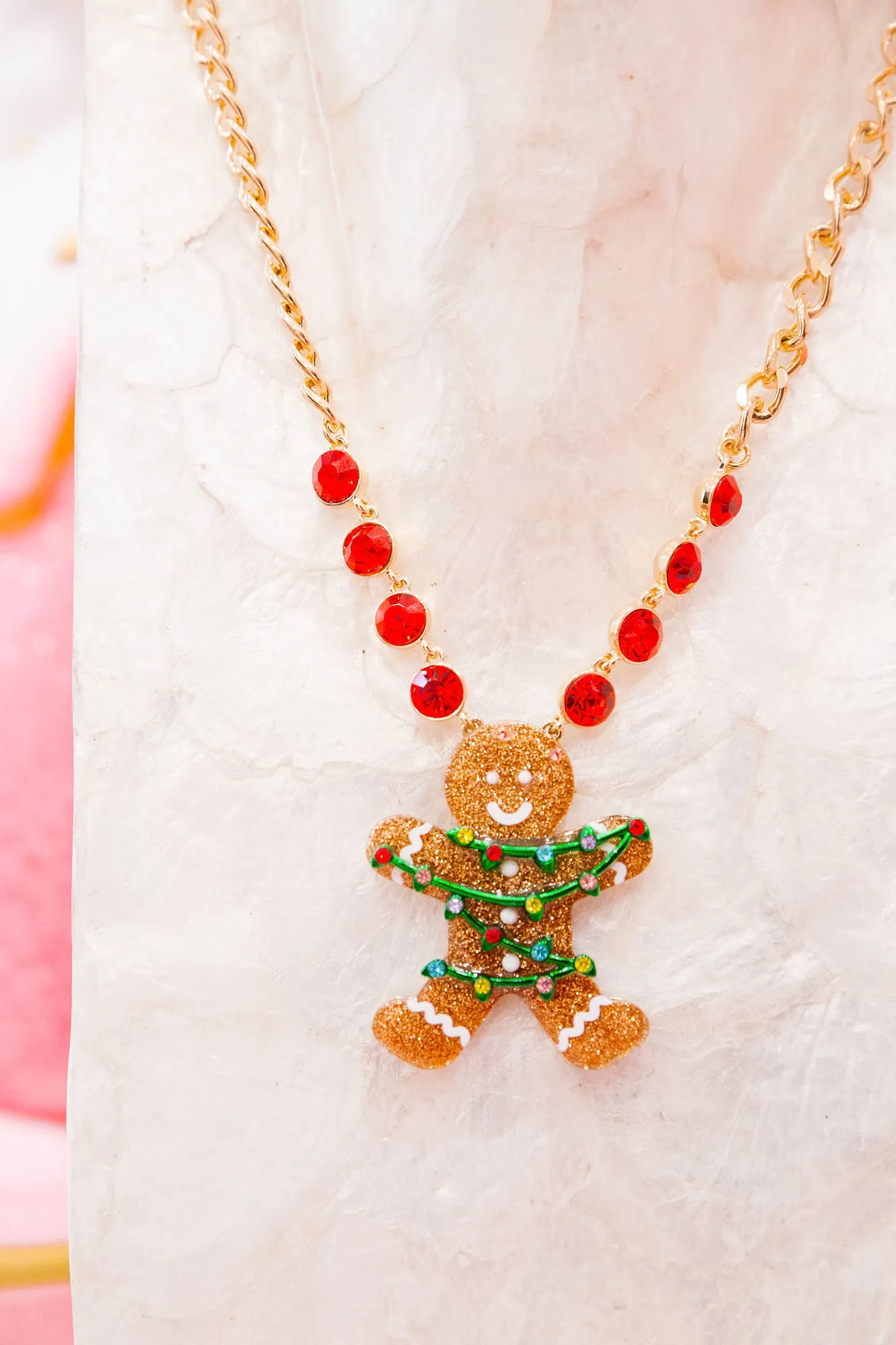 GINGERBREAD DREAMS NECKLACE