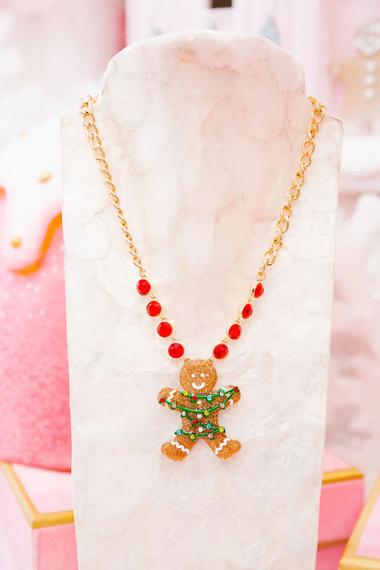 GINGERBREAD DREAMS NECKLACE