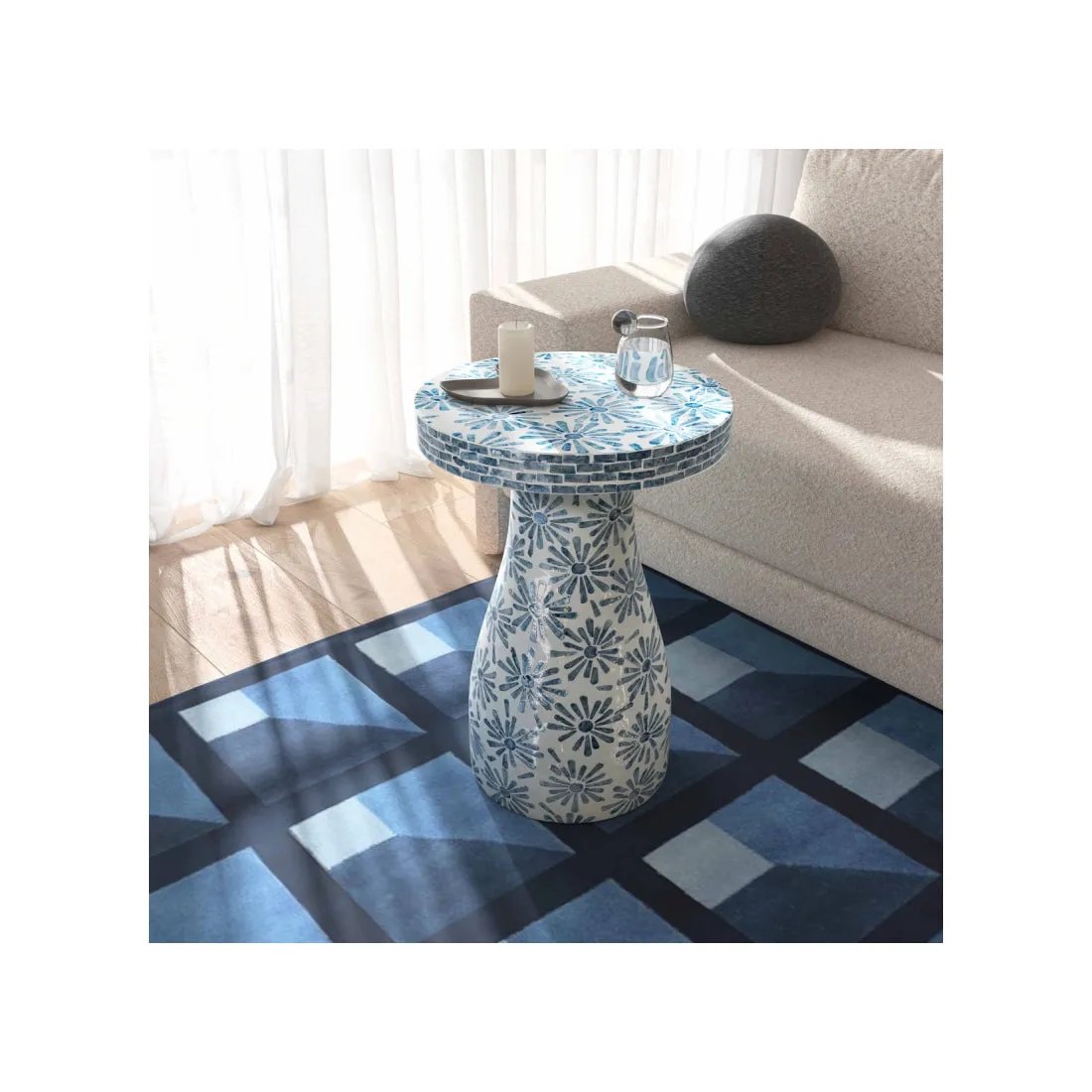 Halio Shell Side Table