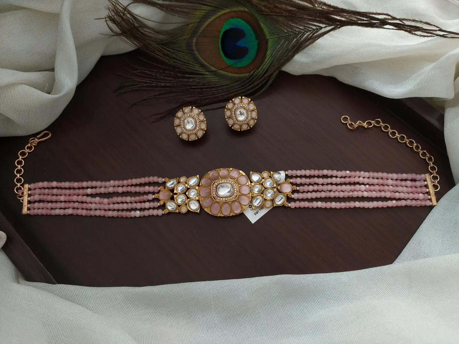 Kundan Choker With Beautiful Danglings