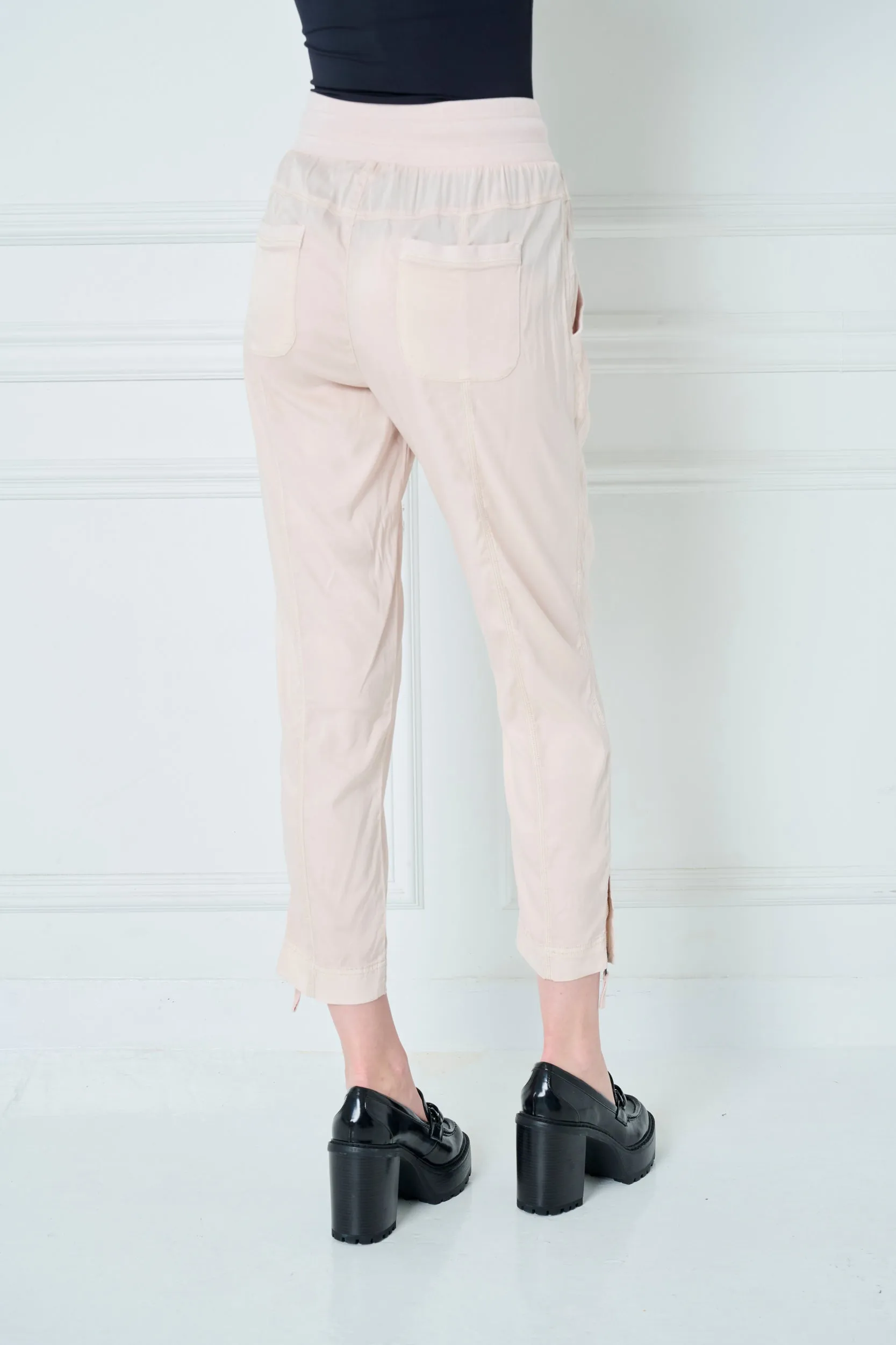 Melody Stretch Cupro Relaxed Fit Jogger