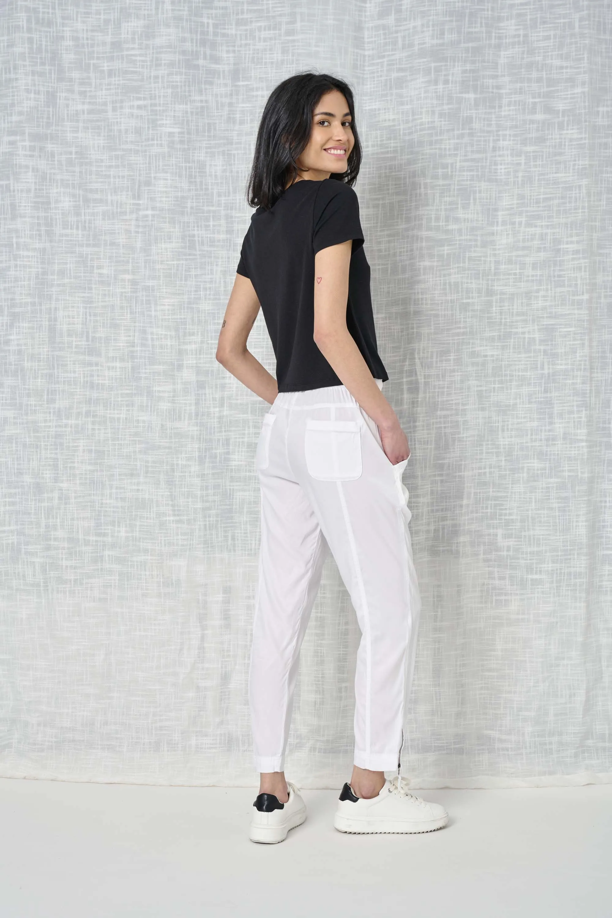 Melody Stretch Cupro Relaxed Fit Jogger