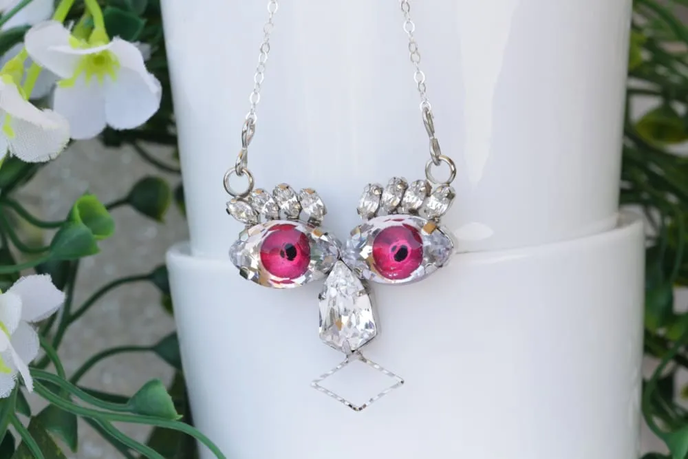 RED EYE NECKLACE