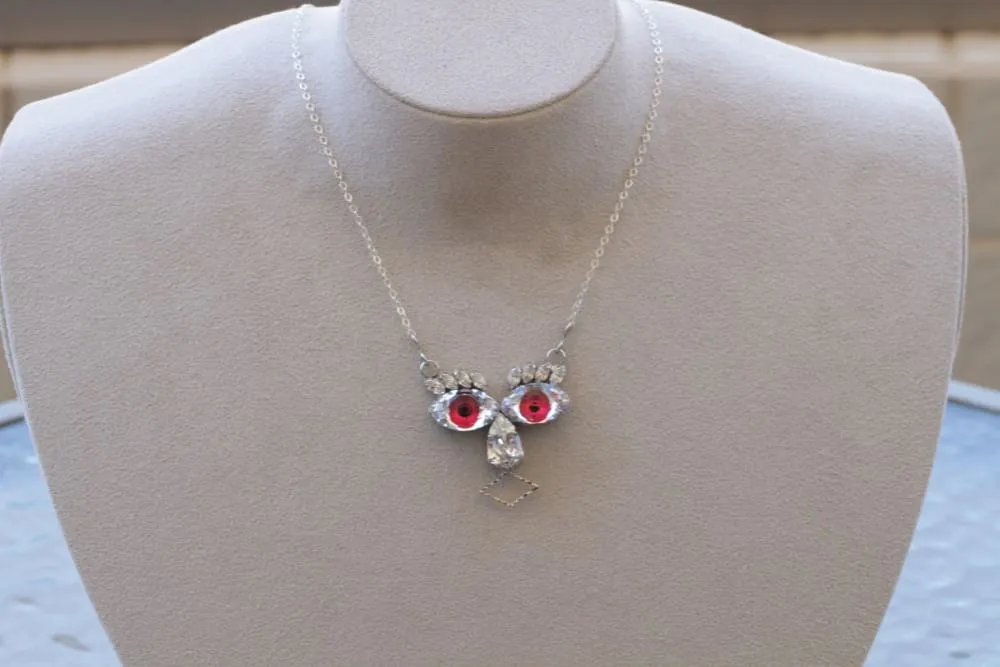 RED EYE NECKLACE