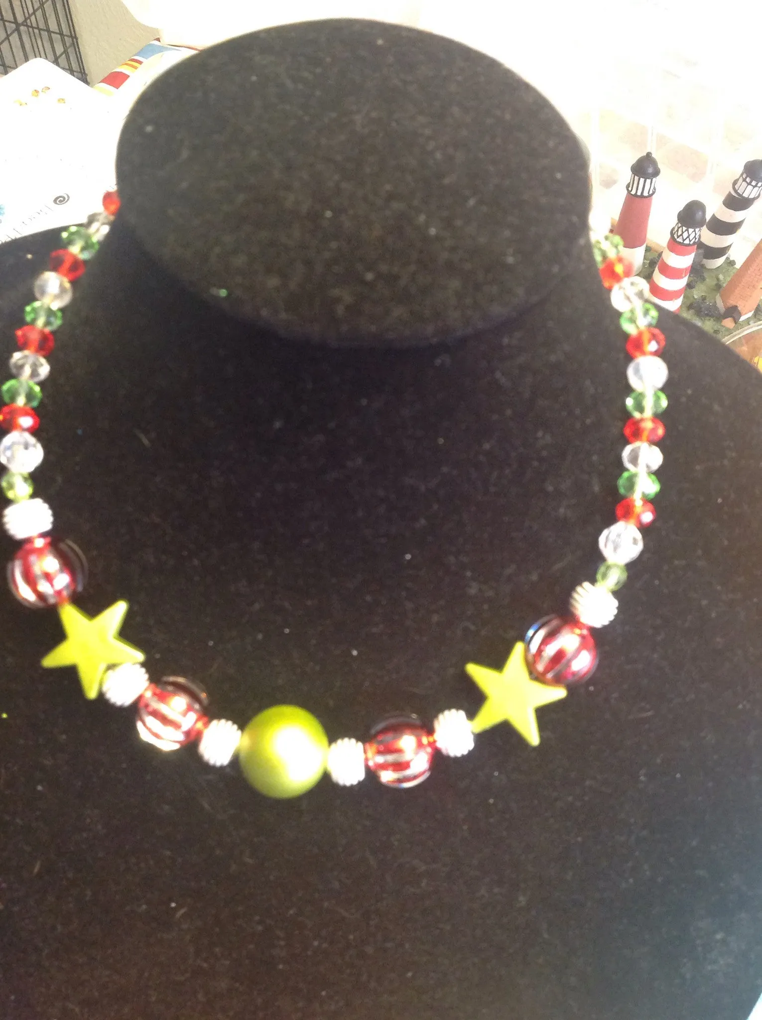 Red white and green star Christmas necklace